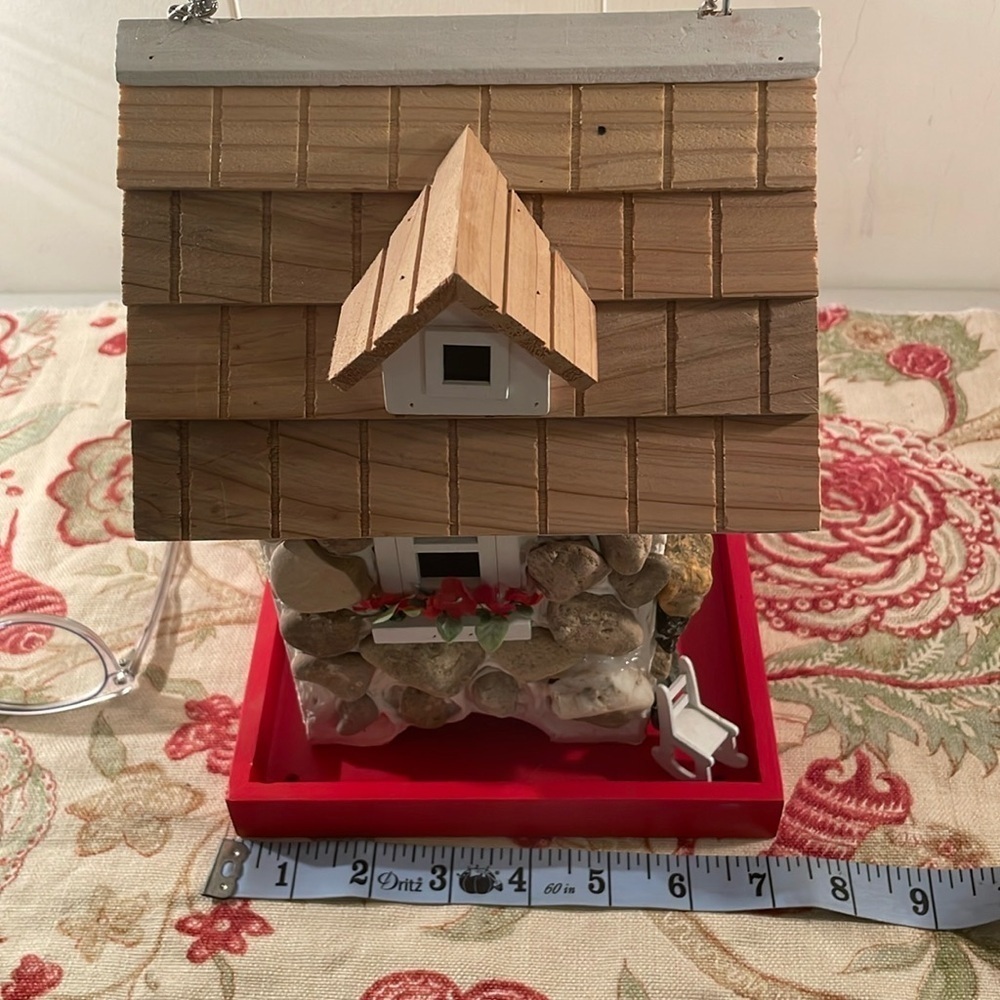 Bird House w Flowers and Rocking Chair Red Platform - Picture 14 of 15